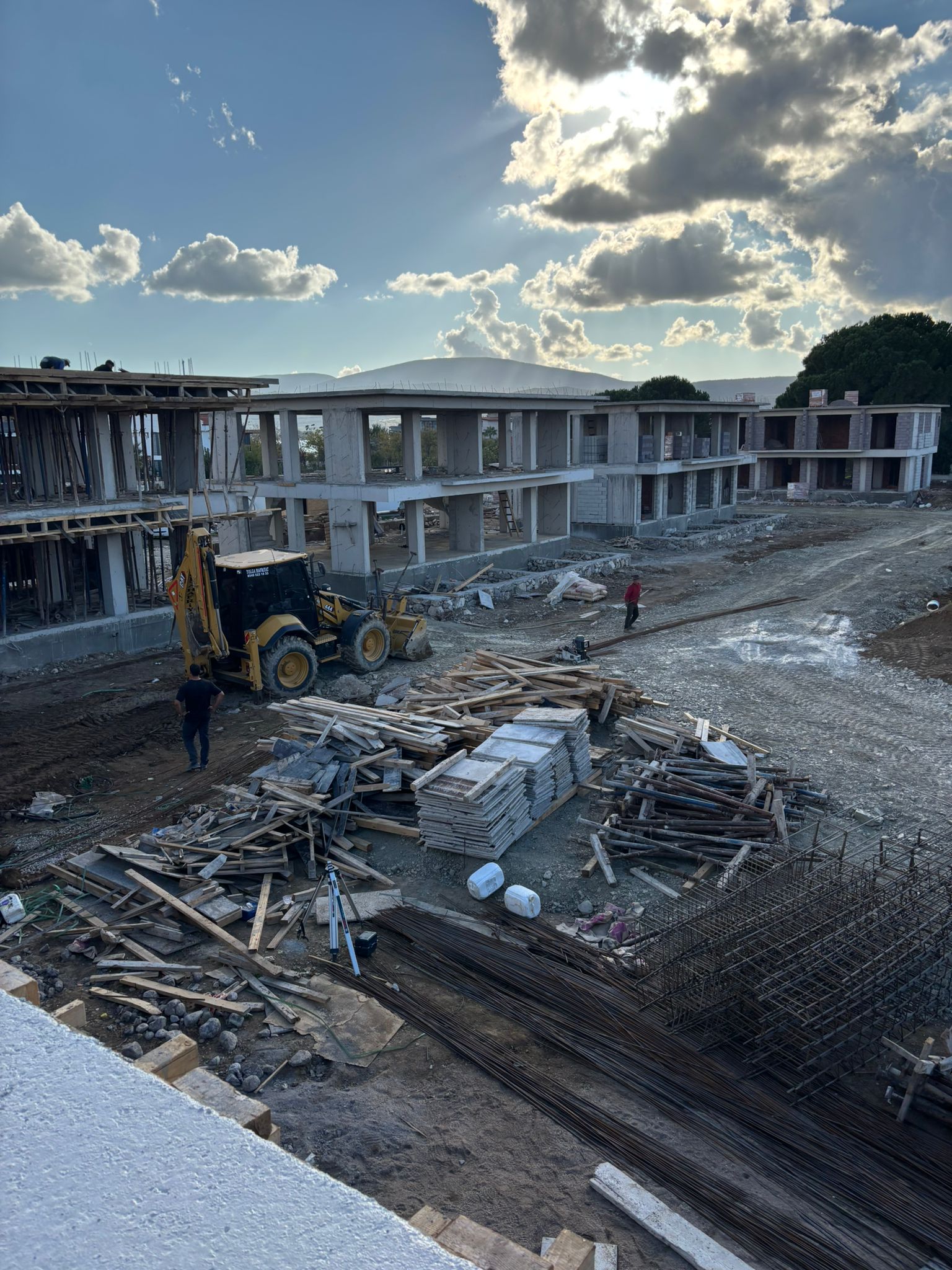 Urla temelden inşaat projesi fotoğraf 27 – temel, betonarme ve kaba inşaat
