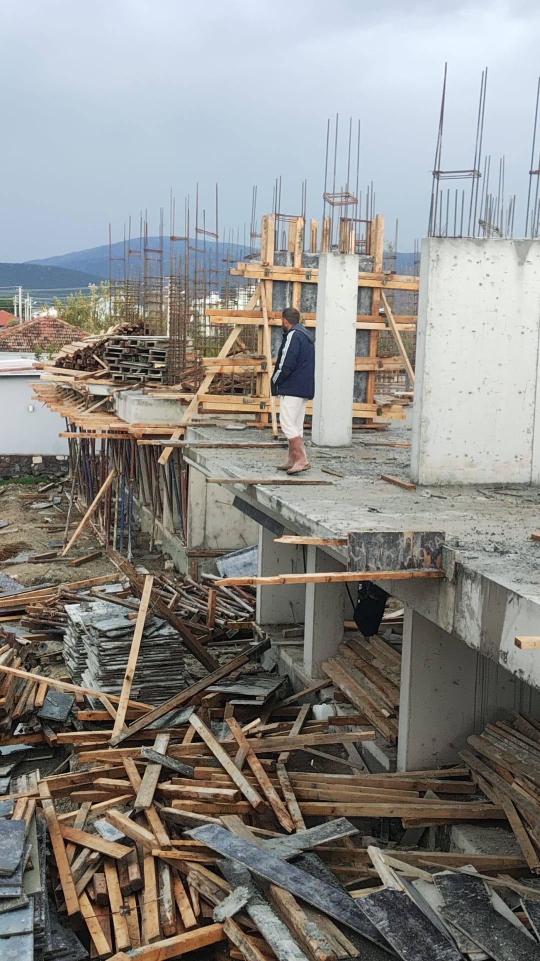 Urla temelden inşaat projesi fotoğraf 35 – temel, betonarme ve kaba inşaat